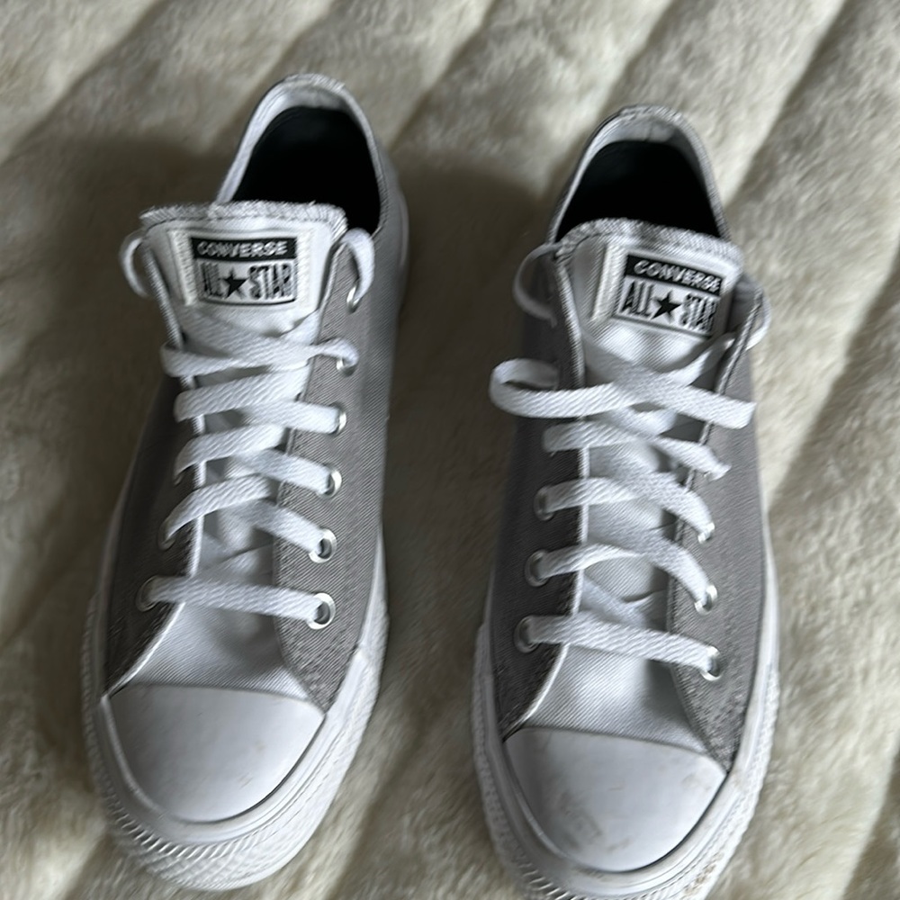Gray and white converse 8.5